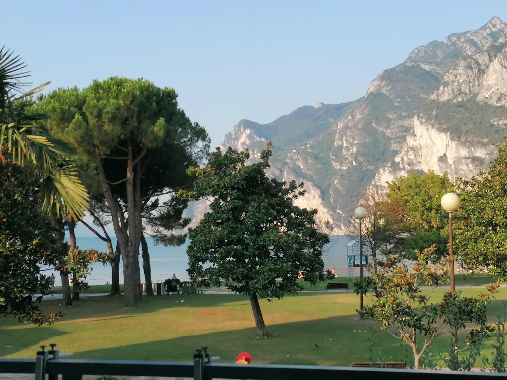 Terrazza Sul Lago Riva del Garda Esterno foto